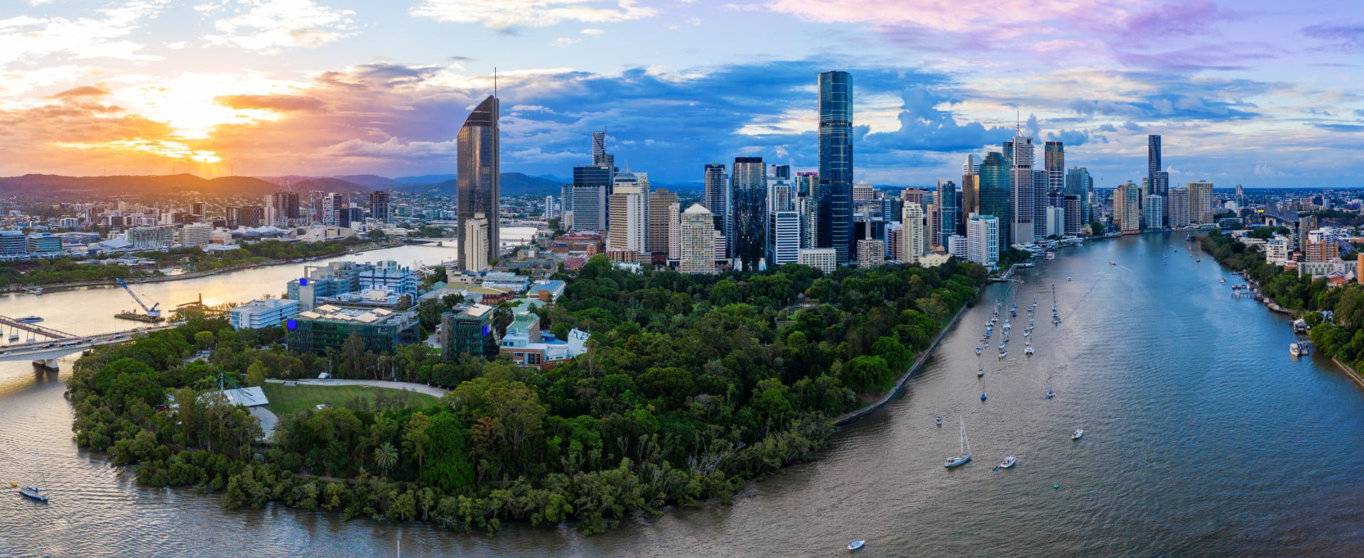 Brisbane city and the Brisbane River from the air, the local market iSonic runs local SEO across